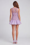 Robe cocktail courte à col rond perlée aux perles lilas scintillantes avec volants