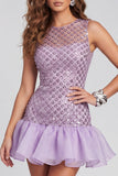 Robe cocktail courte à col rond perlée aux perles lilas scintillantes avec volants