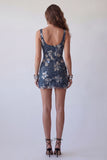 Robe cocktail courte et serrée bleu marine à perles fleuries épaisses