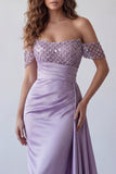 Robe formelle violette claire écartée à épaule scintillante avec serpentin