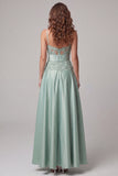 Robe formelle en satin en satin vert aux bretelles vertes appliquées