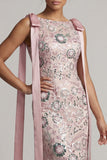 Robe de mère de la mariée en sirène à col bateau perlée et rose scintillant avec nœuds