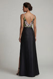 Robe noire longue à col en V en forme de fête