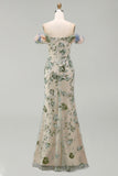 Robe de la mère de la mariée en sauge sauge dégagée à paillettes avec fleurs 3D