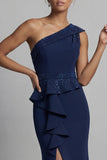 Robe marine à perles de sirène à perles avec volants