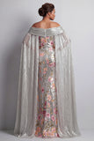 Sirène fleurale en paillettes argentées scintillantes Longue robe de la mariée avec une cape