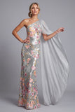 Robe de la mère de la mariée en paillettes argentées scintillantes, une épaule longue, avec une cape latérale