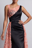 Longue robe de mère de la mariée en forme de melon d’eau et sirène noire avec cape