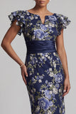 Robe de la mère de la mariée à manches longues à volants florales bleu marine
