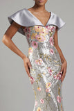 Robe longue de la mère de la mariée en sirène argentée à paillettes et scintillante