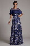 Robe de mère de la mariée perlée à perles florales de marine marine avec une cape