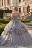Robe de bal gris clair à une épaule, robe de quinceañera plissée appliquée