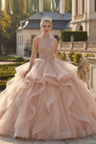 Robe de bal champagne à une épaule perlée de quinceañera avec volants