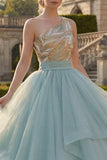 Robe de bal scintillante, robe de quinceañera bleu poussiéreux à paillettes sur une épaule