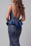 Robe de concours de sirène à épaules froides en bleu marine à sequins