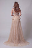 Robe de concours en sirène en paillettes champagne à une épaule avec une cape