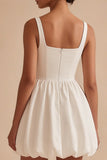 Robe de remise de diplôme courte blanche à col carré A Line