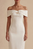 Robe de remise de diplôme midi bodycon blanche à épaules dénudées