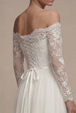 Robe de mariée blanche à manches longues florales A Line avec dendelle