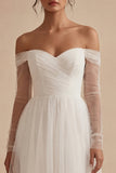 Robe de fiançailles blanche à manches longues à manches longues à une ligne décollée