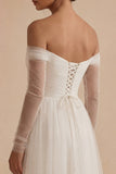 Robe de fiançailles blanche à manches longues à manches longues à une ligne décollée
