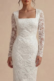 Robe de fiançailles bohèmes blanches à manches longues à manches longues florales