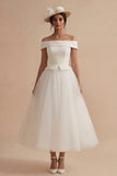 Robe de mariée bohème blanche longue à épaules décalées