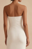 Robe de fiançailles longue bodycon, sans bretelles blanche, avec fente