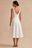 Robe de fiançailles blanche à col en V à ligne A