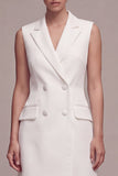 Courte blazer blanche à revers à pointes à double boutonnage