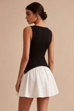 Mini-robe en satin noir et blanc A Line