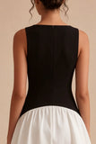 Mini-robe en satin noir et blanc A Line