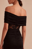 Mini robe bodycon en dentelle noire à épaules dénudées