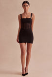 Corset à col carré Petite robe noire moulante
