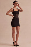 Corset à col carré Petite robe noire moulante