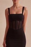 Corset à col carré Petite robe noire moulante