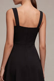 Robe formelle Midi A Line à col carré noir avec fente