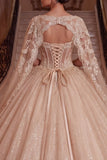 Robe de bal corset à col en V champagne avec manches cape