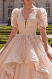 Robe de bal Quinceañera à col en V à col en V champagne et manches courtes