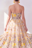 Robe midi fleurie brodée en tulle abricot bretelé