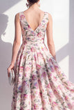 Robe midi fleurie midi froncée à col en V à blush