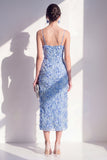 Robe midi à bretelles fines à anneau bleu appliquée à fentes