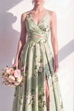 Robe longue de demoiselle d’honneur en satin vert sauge à col en V à col long avec fente