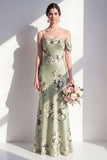 Longue robe de demoiselle d’honneur à longues bretelles florales en satin vert sauge