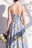 Robe de demoiselle d’honneur bleue fleurie A Line Strapless