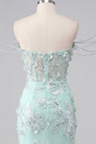 Robe de rentrée à la maison avec corset à épaules dénudés menthe et corset bodycon appliqué