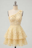 Corset jaune beurre à une épaule robe florale de la rentrée à la maison