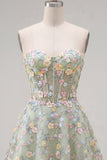 Robe de rentrée à la maison Green Sweetheart Corset transparente Ligne A avec appliques