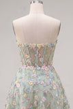 Robe de rentrée à la maison Green Sweetheart Corset transparente Ligne A avec appliques