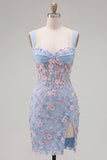 Robe de rentrée à la maison avec corset transparent bleu transparente, fleur plissée et applique, avec fente